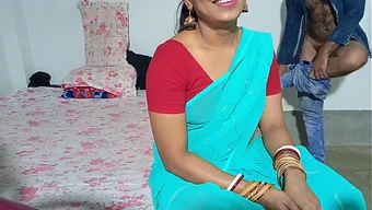 Bhabhi with clear Hindi voice gets fucked by her step brother - Desi Bhabhi